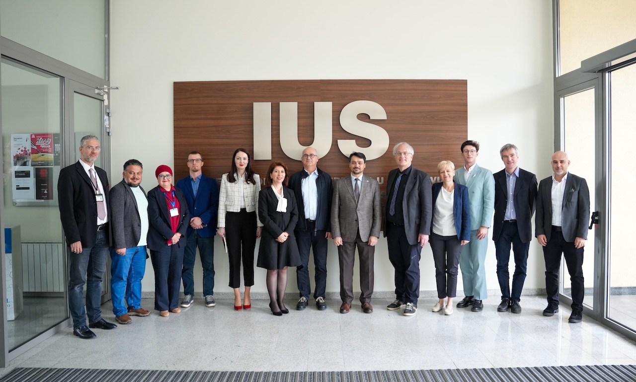 IUS ugostio prvu ASIIN posjetu za klaster genetike i bioinžinjeringa (GBE) IUS ugostio prvu ASIIN posjetu za klaster genetike i bioinžinjeringa (GBE)
