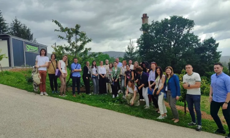 Connecting Science and Business at IUS: DeepGreenInno Symposium and Industry Visit Promote Sustainable Innovations