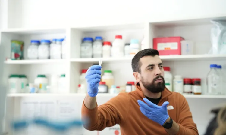 Future Scientists Explore Genetics and Bioengineering at IUS Winter School “Show and Tell”